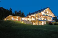 3. Platz: Haus ART 5 von Huf Haus (moderne Fachwerkarchitektur, ca. 282 m2 Wohnfläche, 590.000 Euro schlüsselfertig inkl. MwSt.) (Foto: Huf Haus)