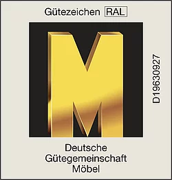 Endverbraucher sollten beim Möbelkauf auf das „Goldene M“ achten. Dieses steht für eine spezielle Eignung und hohe Qualität des Badmöbels. (Foto: Deutsche Gütegemeinschaft Möbel (DGM))