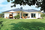 2. Platz: B 256.10 von Fingerhut Haus (Holzverbundkonstruktion, ca. 142 m2 Wohnfläche, 254.500 Euro schlüsselfertiger Grundpreis) (Foto: Fingerhut Haus)